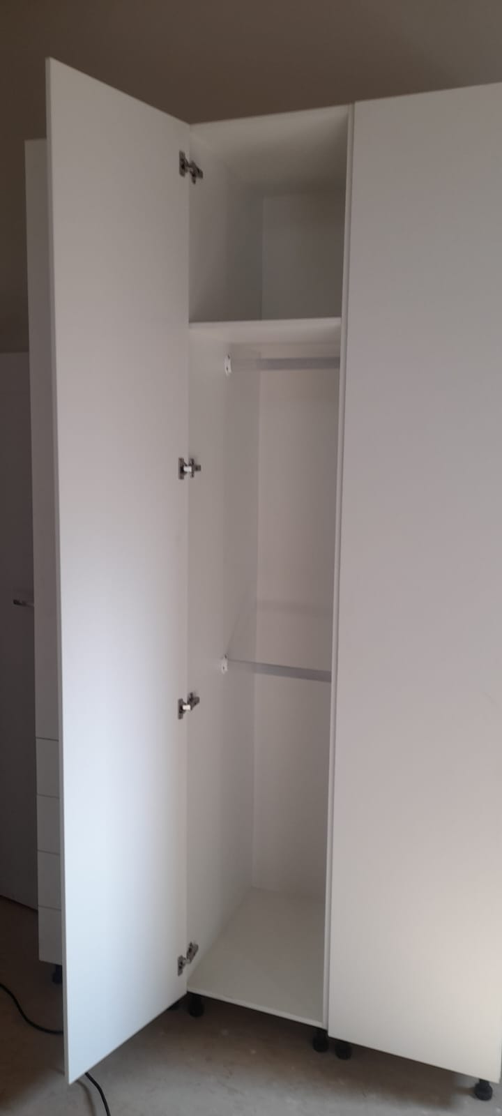 Bedroom Unit - 1 Door - Single Hanging